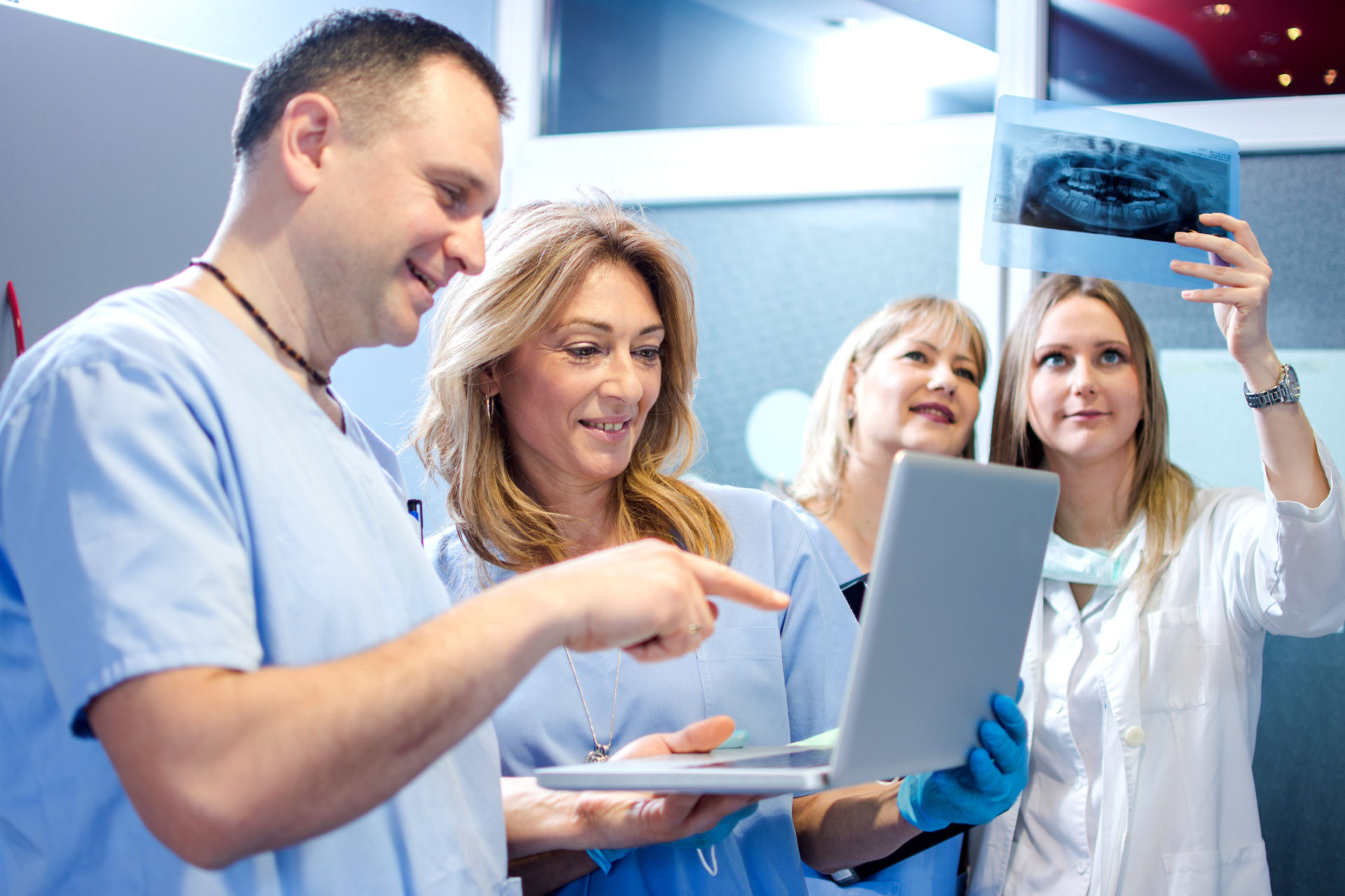 Harnessing The Power Of Dental Practice Management Software