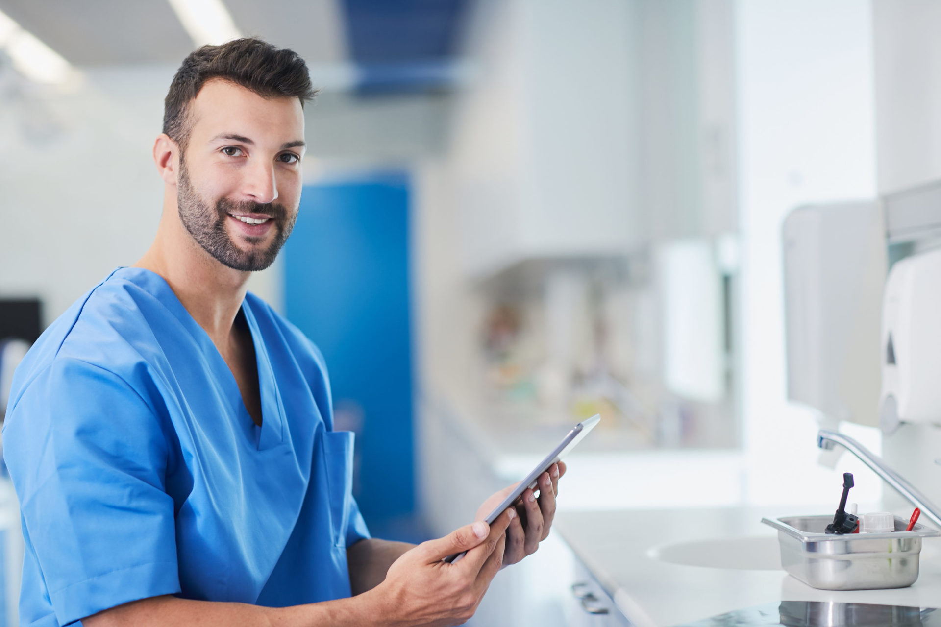 Does Your Dental Practice Management Software Help You Communicate With Patients?